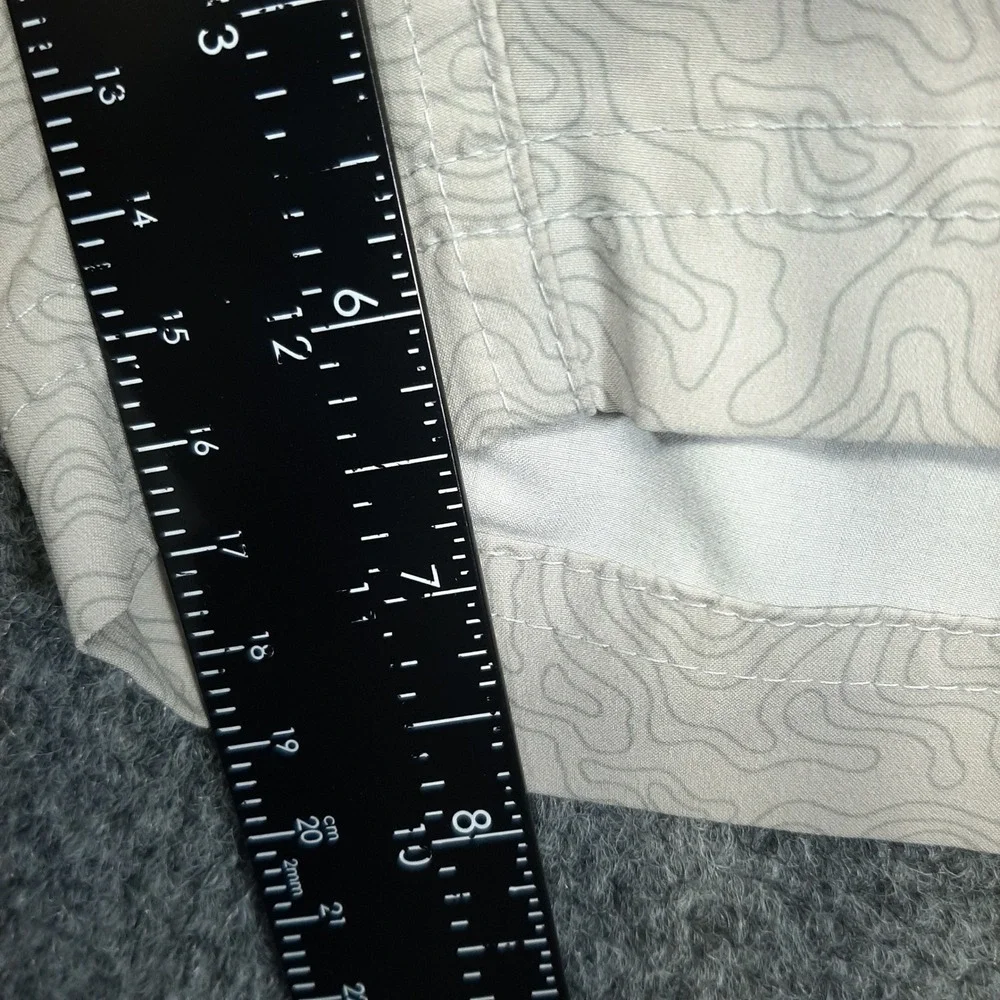 Veece Topographic Print Golf Shorts Size M Tan Mens Gorpcore Casual Drawstring